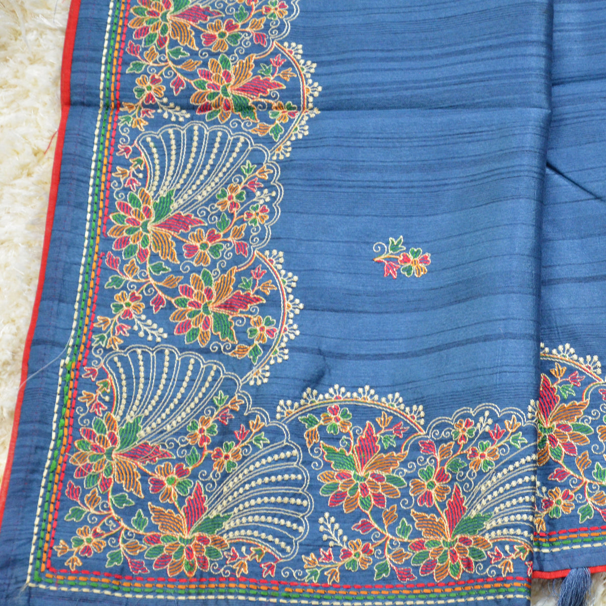 TUSSAR SAREE WITH THREAD EMBROIDERY SAREE