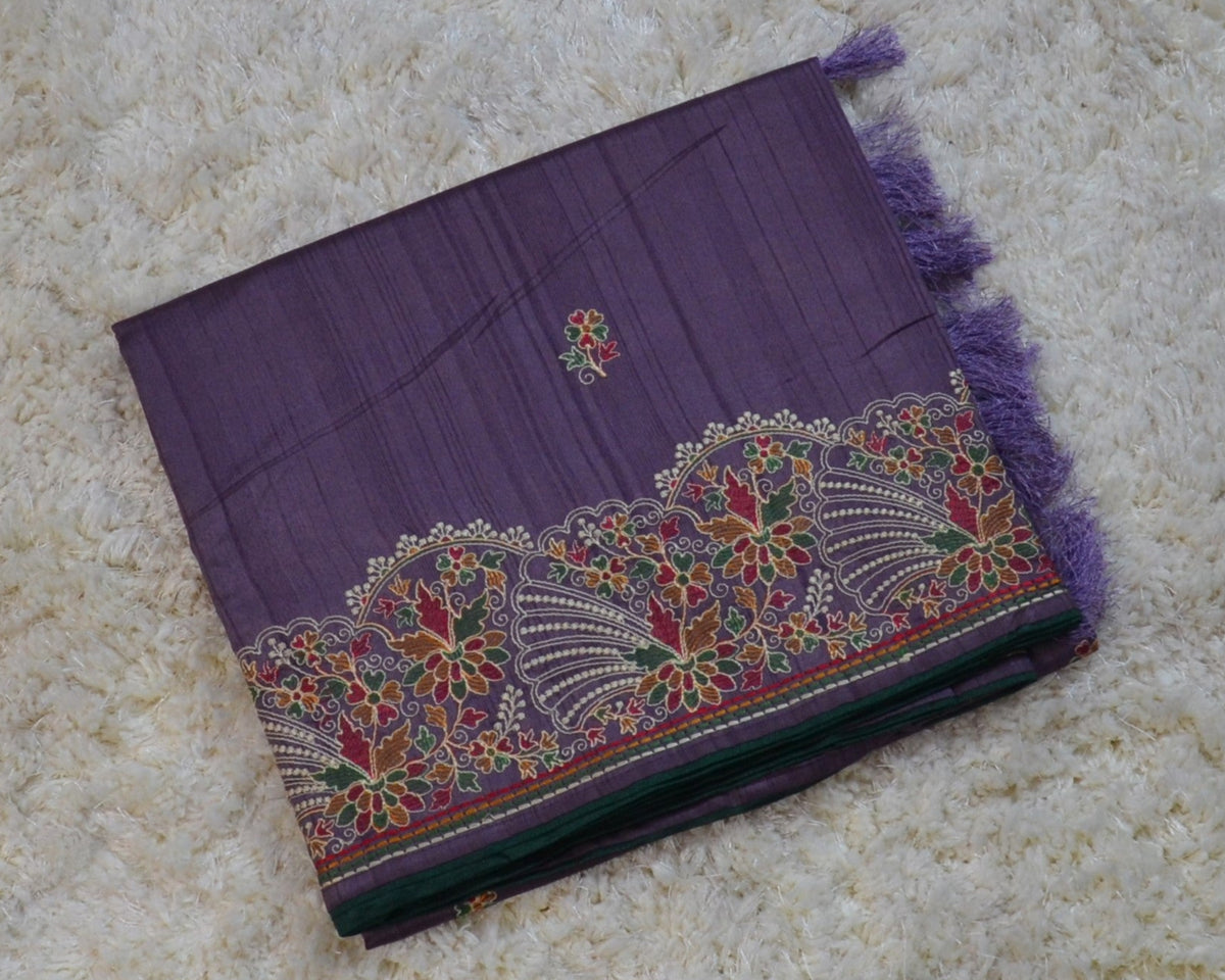 TUSSAR SAREE WITH THREAD EMBROIDERY