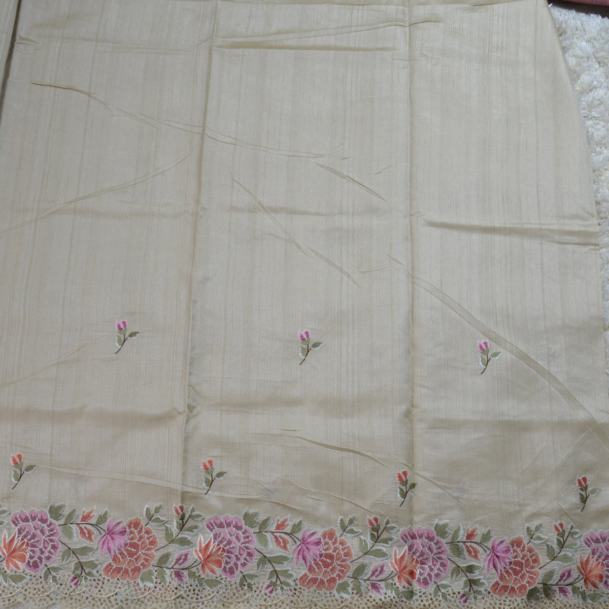 TUSSAR SAREE WITH THREAD EMBROIDERY