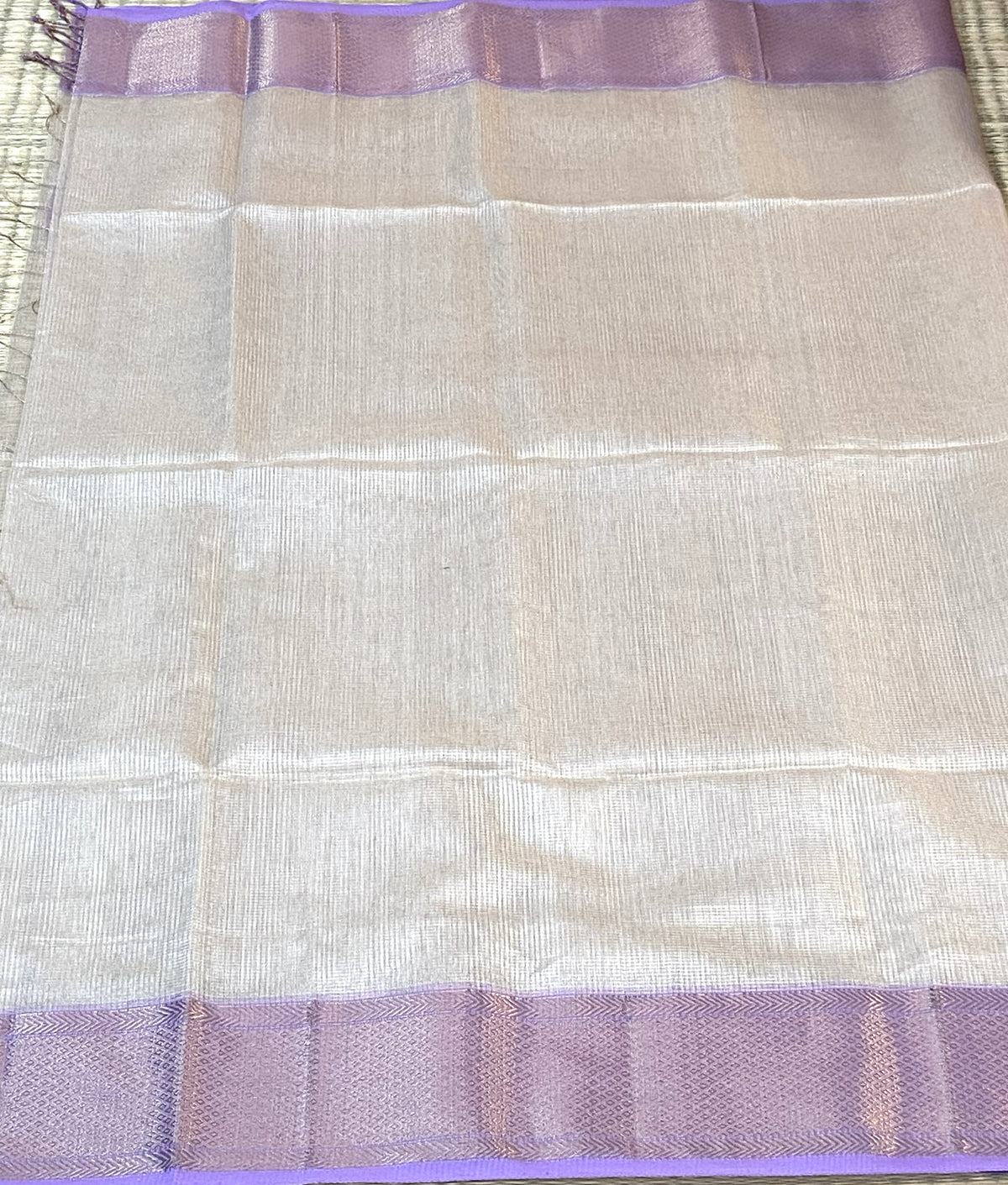 TISSUE MAHESHWARI HANDLOOM SAREE