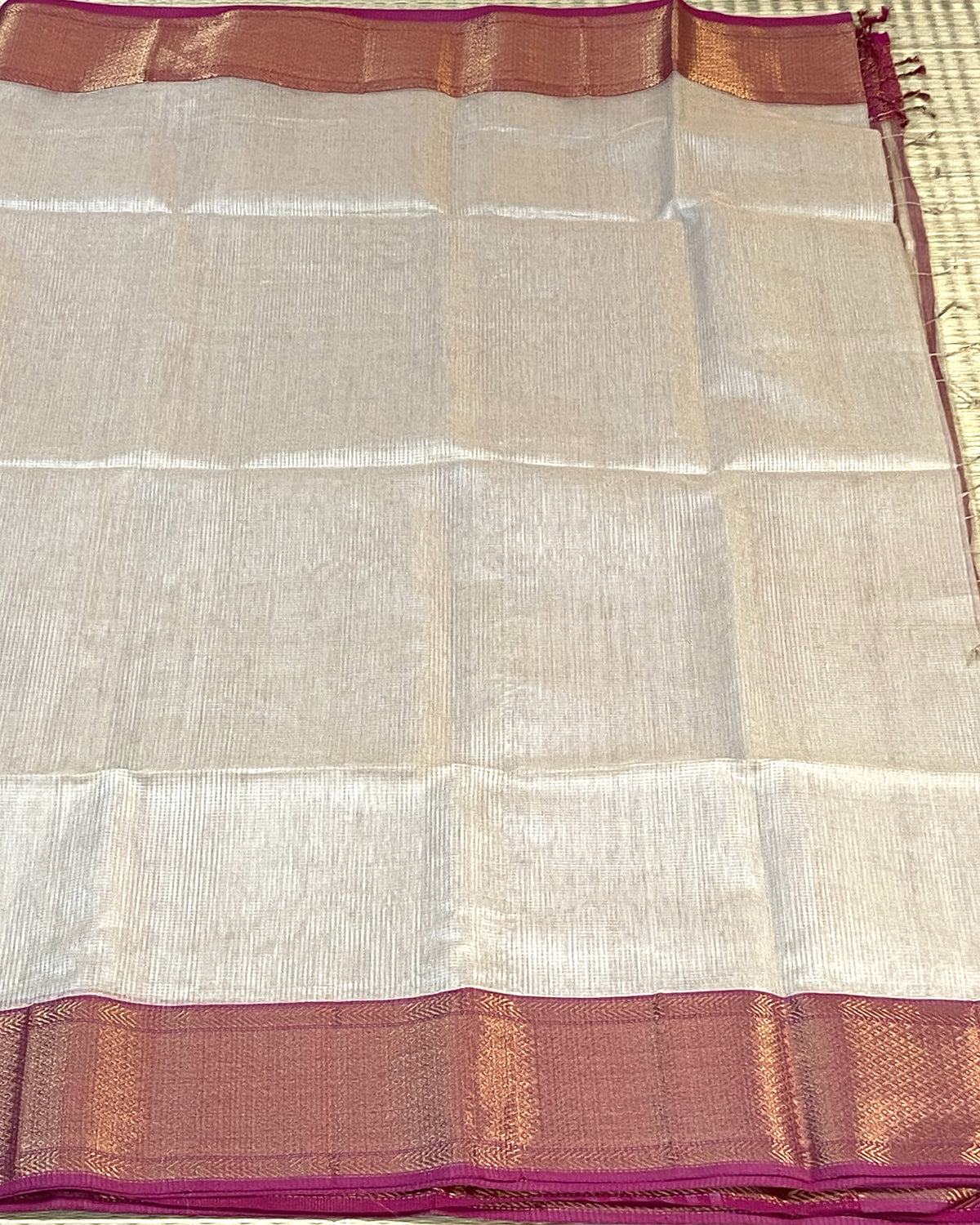 TISSUE MAHESHWARI HANDLOOM SAREE