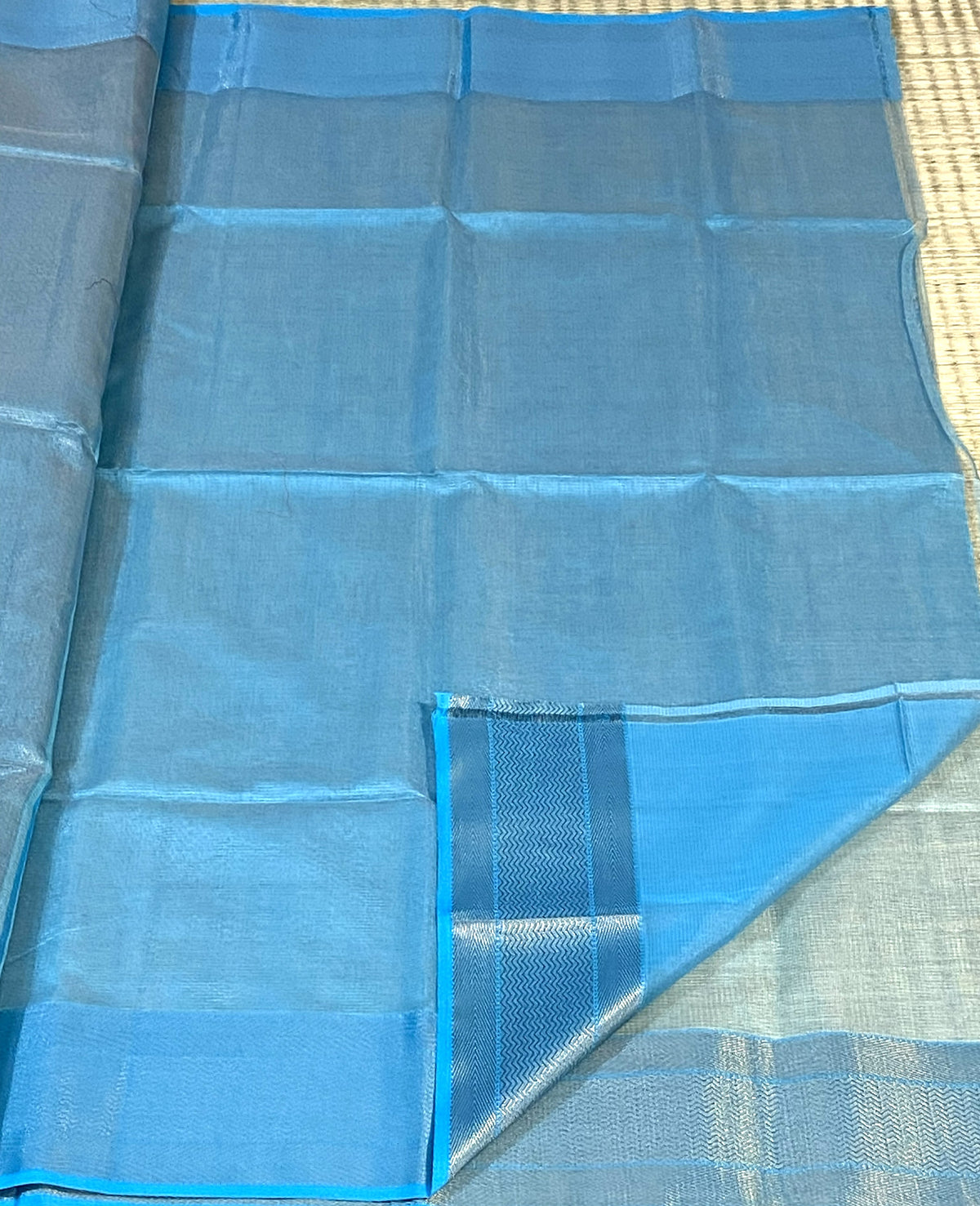 TISSUE MAHESHWARI HANDLOOM SAREE