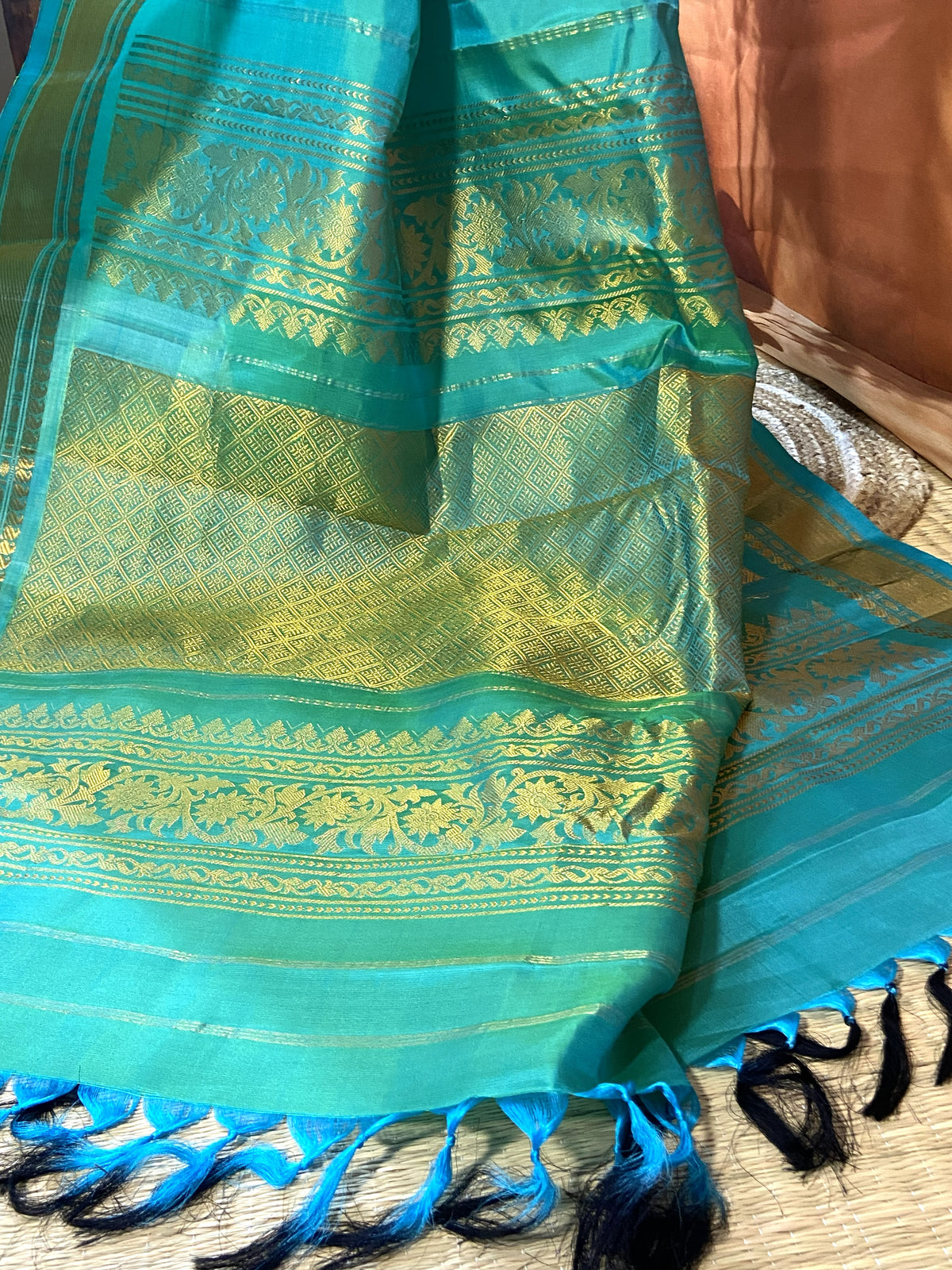 GADWAL HANDLOOM SAREE