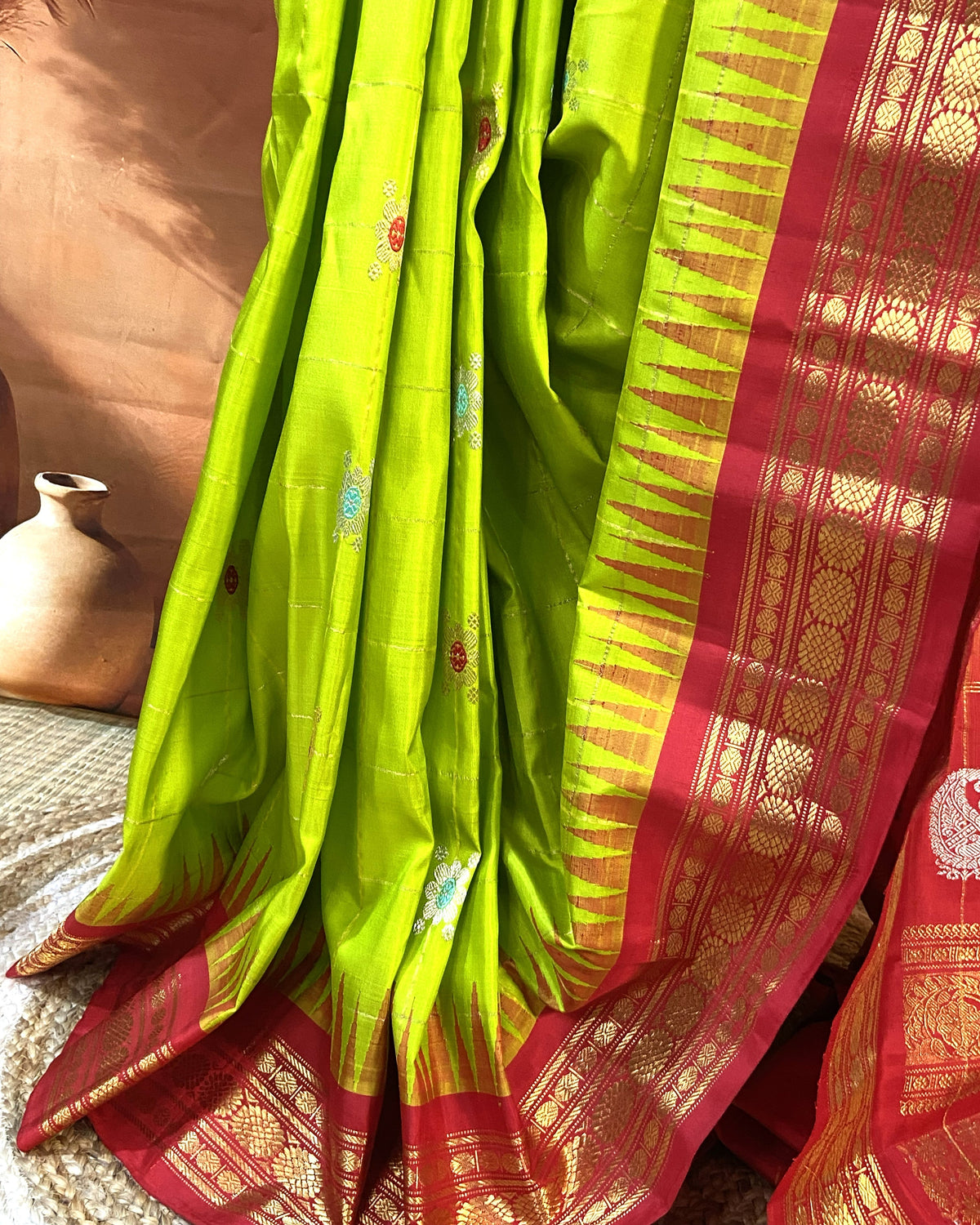 GADWAL HANDLOOM SAREE