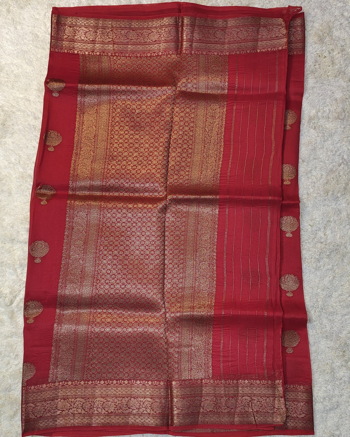 KORA ANTIQUE KADHUVA SAREE